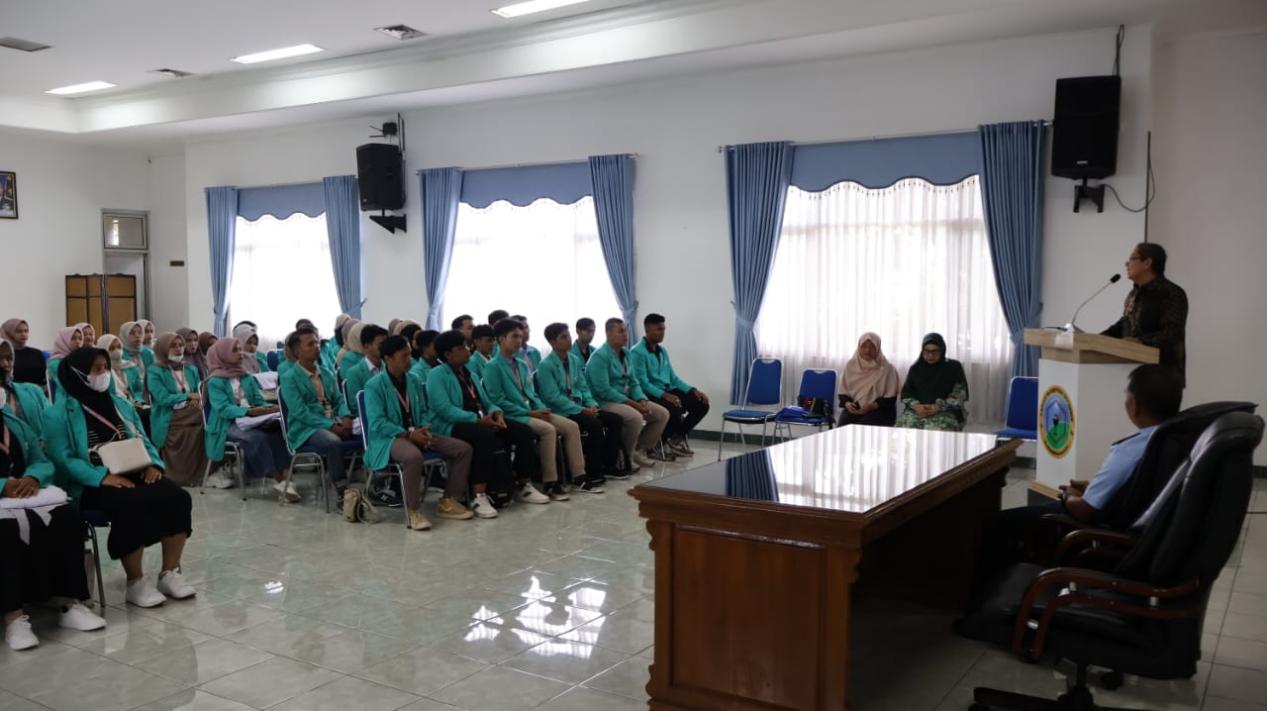 Unversitas Dharma Andalas Perkuat Kolaborasi dengan LAFI AU dan LABIOVAK TNI AD dalam MoU, MoA, serta Kunjungan Industri